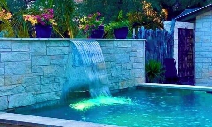 Concan House | Agua Bonita~Deep Pool, Waterfall, Casita, Cabana, Private, Tropical Oasis!