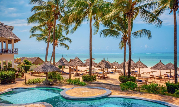 Pwani Mchangani Resort | AHG Waridi Beach Resort & Spa