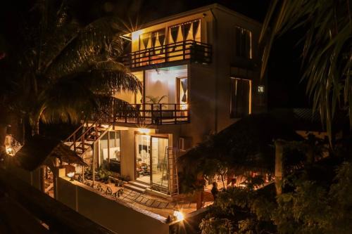 Omadhoo House | AHI Maldives