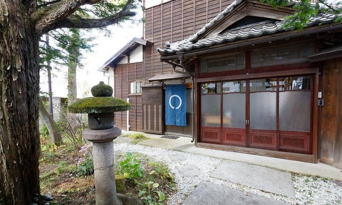 Kusatsu Onsen Apartment | AI/藍