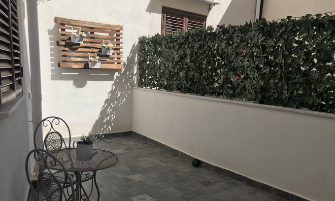 Centro Storico Apartment | 'Ai 4 Canti' Palermo historic center-holidays house