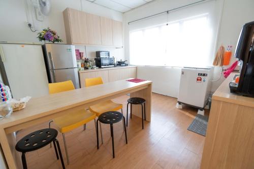 Dataran Sunway House | Aimelia guest house