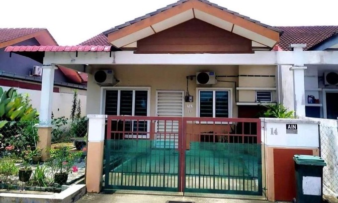 Kuantan House | Ain Homestay Tg Lumpur, 3 Bilik, 4 Aircond, Checkin 2PM Checkout 12PM, MUSLlM sahaja