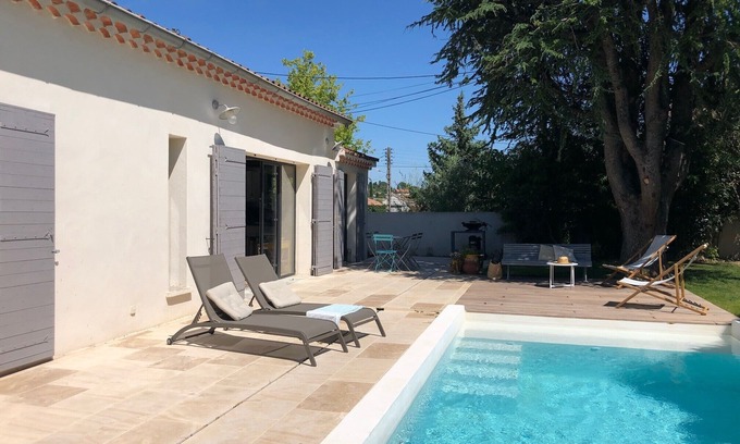 Villeneuve-les-Avignon House | Air-conditioned house with pool and garden
