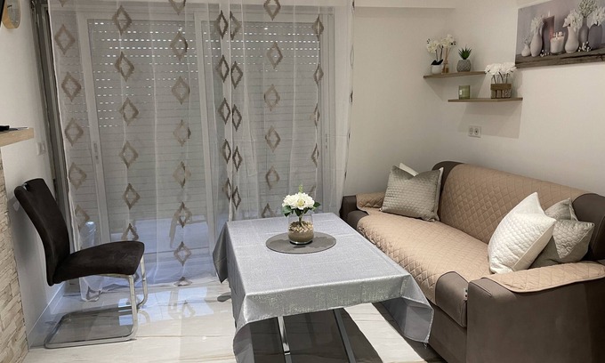 Cavaliere Apartment | Air-conditioned studio