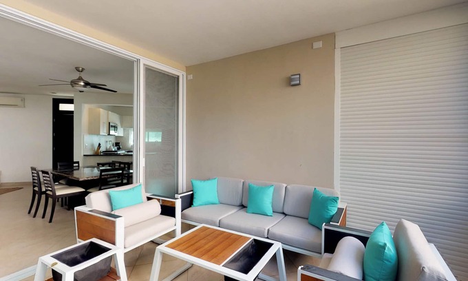 Playa del Carmen Apartment | Air-conditioned condo with strong WiFi, pool, river pool & tropical gardens