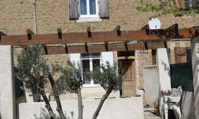 Salin-de-Giraud Apartment | Air-conditioned apartment for 5 people in the Camargue: beaches, nature, kite-surfing, wifi.