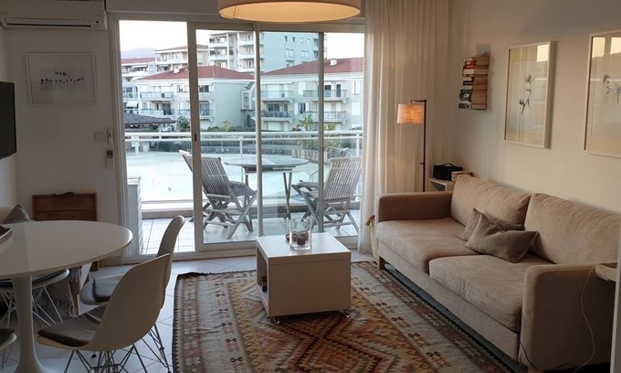 Antibes Apartment | Air-conditioned One bedroom apt - Sea and Pool views