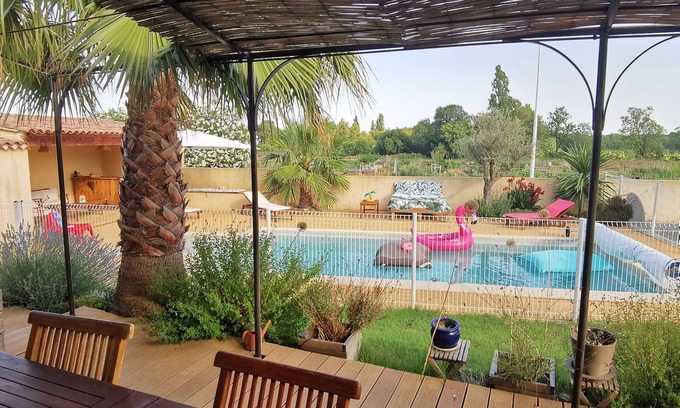 Bellegarde House | Air-conditioned villa with fenced pool 4 bdrms near Nîmes Arles