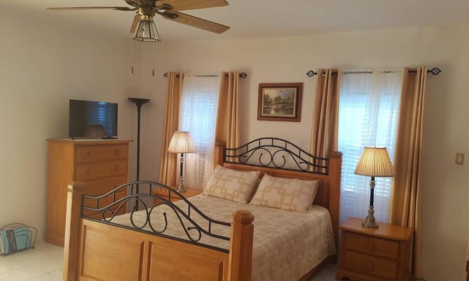 Paget Apartment | AIRBAB Moon Gate East