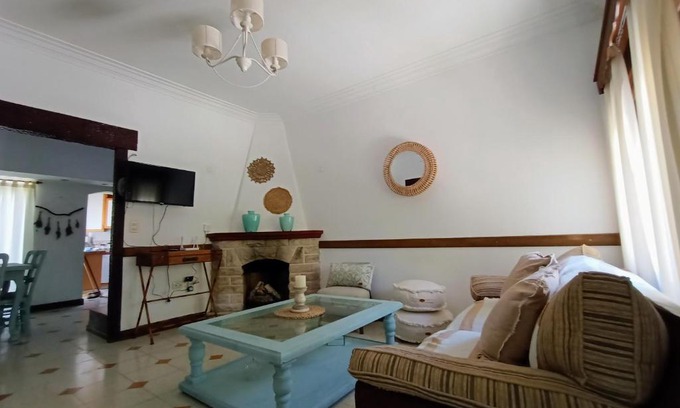 Miramar House | Aires de Miramar HOLA SUR