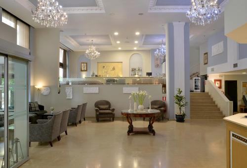 Makrigianni Hotel | Airotel Parthenon