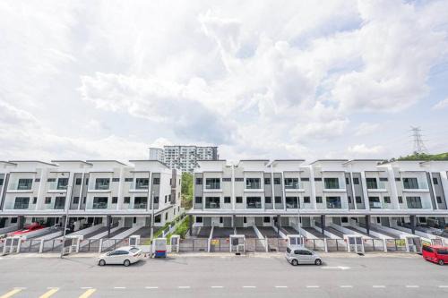 Sepang House | Airport#F1#KLIA#Mitsui#Transit#INTI#NILAI#SepangF1