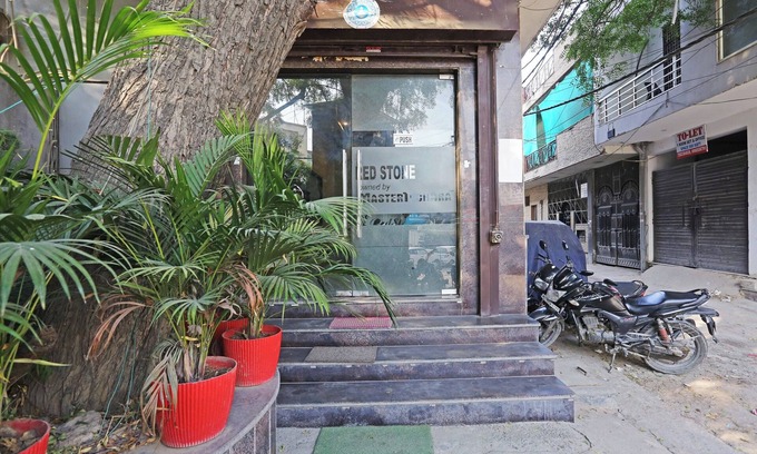 Mahipalpur Extension Hotel | Airport Hotel Redstone