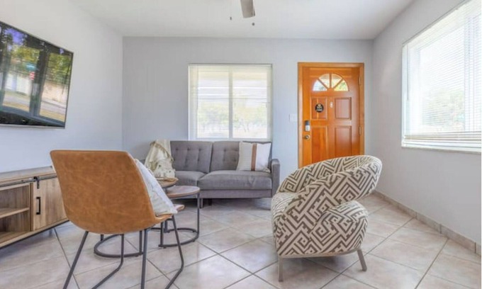 Melaleuca Gardens Apartment | AirportHouse - Modern 1BR near FLL Airport w/Wi-Fi, Smart TV & Free Parking