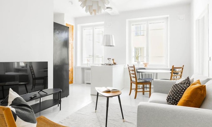 Kamppi Apartment | Airy and Bright one-Bedroom apt