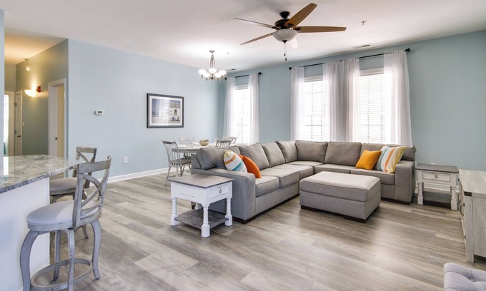Villages of Five Points Condo | Airy Lewes Condo with Community Pool!