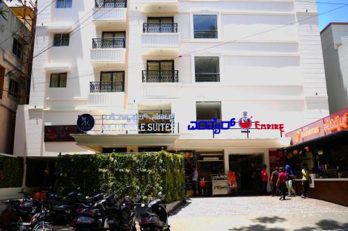 Bangalore City Center Hotel | AK Castle Suites
