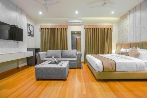 Zirakpur Hotel | AK continental Zirakpur