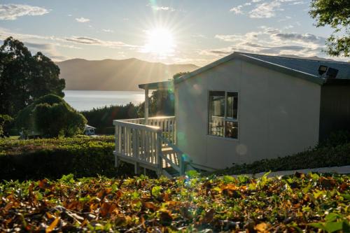 Akaroa Resort | Akaroa Top 10 Holiday Park