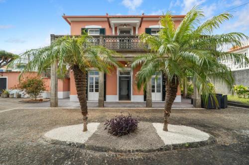 Santo Antonio House | Akosuah's Villa