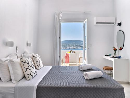 Krotiri Hotel | Akrotiri Hotel