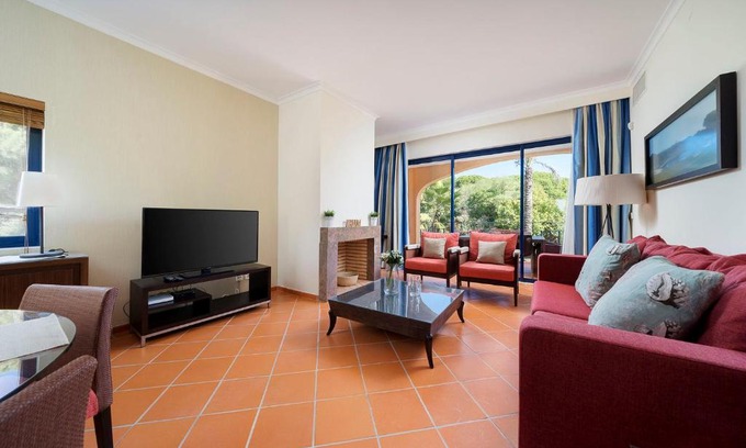 Quarteira Apartment | AL - Apartamento Vila Sol F5 Top Floor