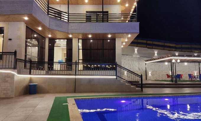 Jordan Ski Chalet | Al Karam Spacious Chalet