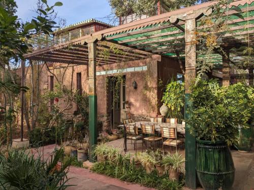 Tahannout Hotel | AL MAQAM ATAQAFI