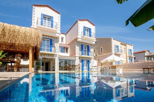 Tokoglu Hotel | Alacati Fora Bella