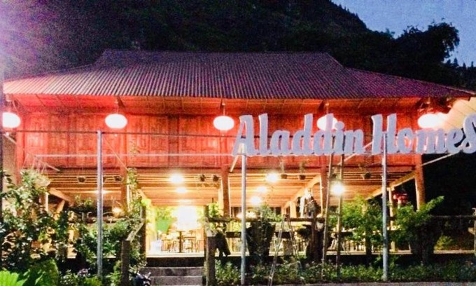 Dong Van Bed & Breakfast | Aladdin Farmstay Đồng Văn