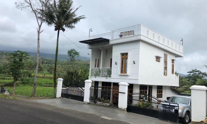Pagar Alam Villa | Alaina Villa