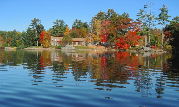 Orland Bed & Breakfast | Alamoosook Lakeside Inn Orland