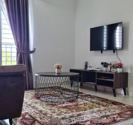 Kota Warisan Apartment | Alanis Suite KLIA With Neflix