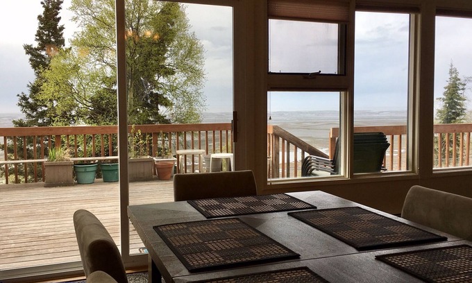 Sand Lake House | Alaska at your door, yet just minutes from the Anchorage Airport