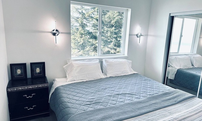 Homer Condo | Alaska Vacation Rentals