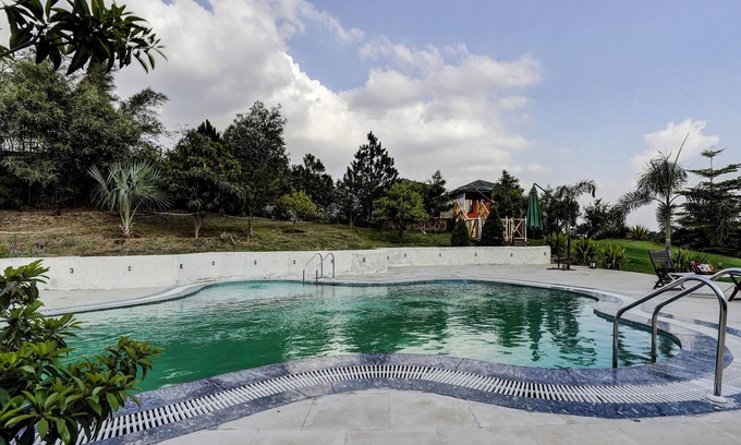 Gurugram Villa | Alaya Stays Fortezza | Pet-friendly 6-BHK Farmhouse With Private Pool