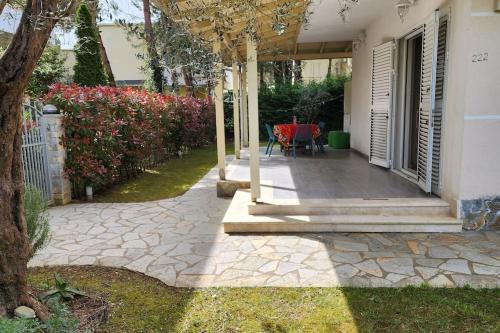 Ishem House | Alba's House Lura1 Residence
