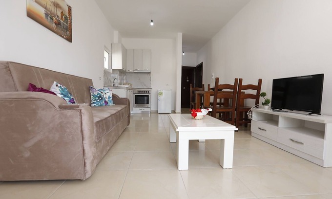 Qafe e Gjashtes Apartment | Albania Dream Holidays Accommodation