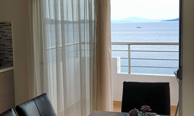 Sarande Apartment | Albania Dream Holidays Accommodation