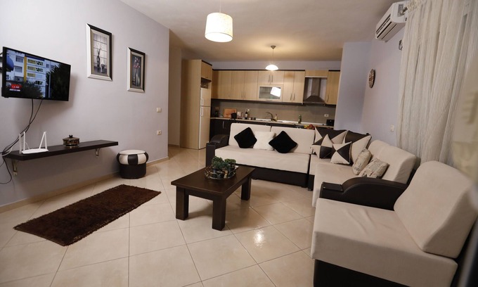 Sarande Apartment | Albania Dream Holidays Apartment