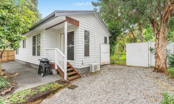 Berry Cottage | Albany Lane – Cozy getaway in Berry
