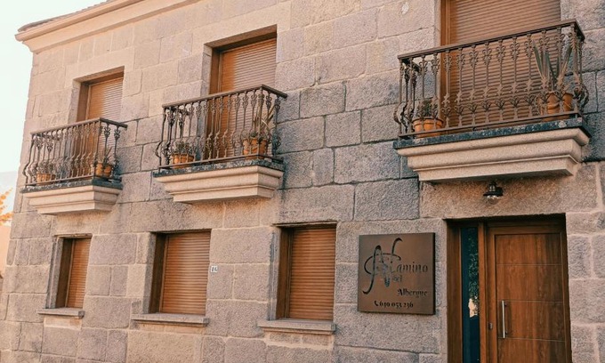 Casalvito Hostel | Albergue Hostel Nuestra Señora del Camino
