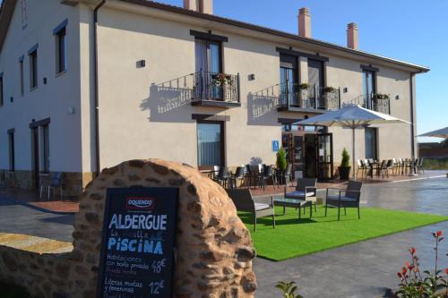 Santa Marina del Rey Hostel | Albergue La Huella