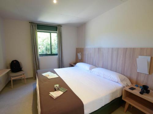 Santiago de Compostela Hostel | Albergue Monte Do Gozo