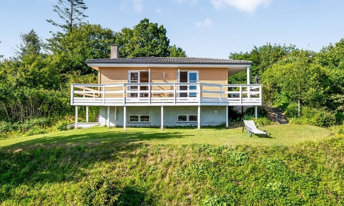 Handrup Strand House | "Albert" - 300m from the sea by Interhome