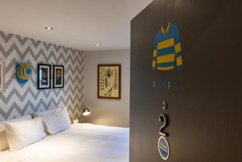 Esher Hotel | Albert Arms
