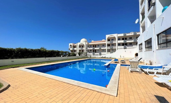 Calicos Apartment | Albufeira Classic With Pool by Homing