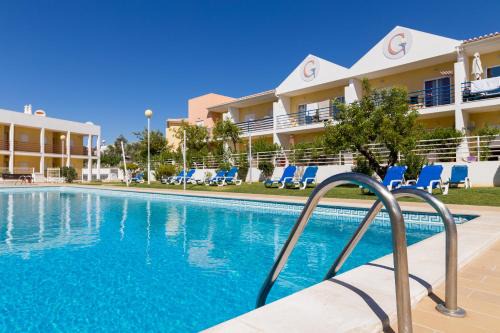 Vale de Parra Apartment | Albufeira Sunny Apartment 2 With Pool by Homing