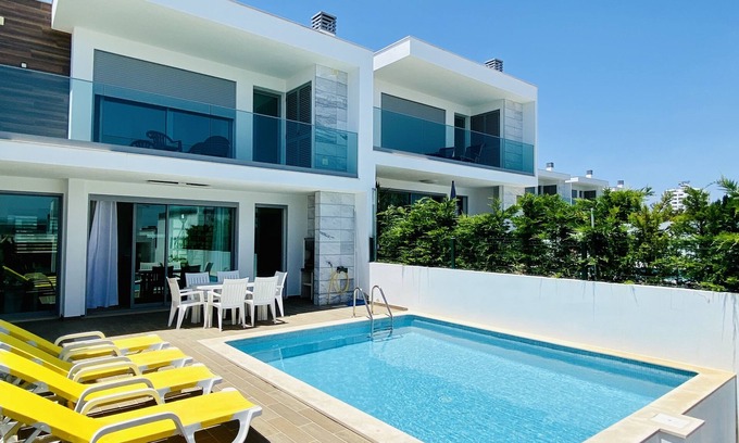 Correeira Villa | Albuhera CIP